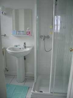 Shower room of bedroom 2